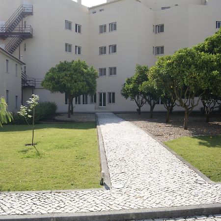 Hotel Comendador Bombarral Luaran gambar