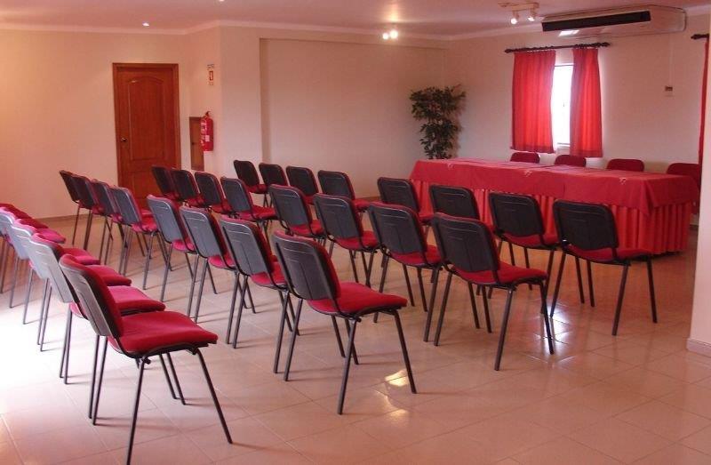 Hotel Comendador Bombarral Luaran gambar