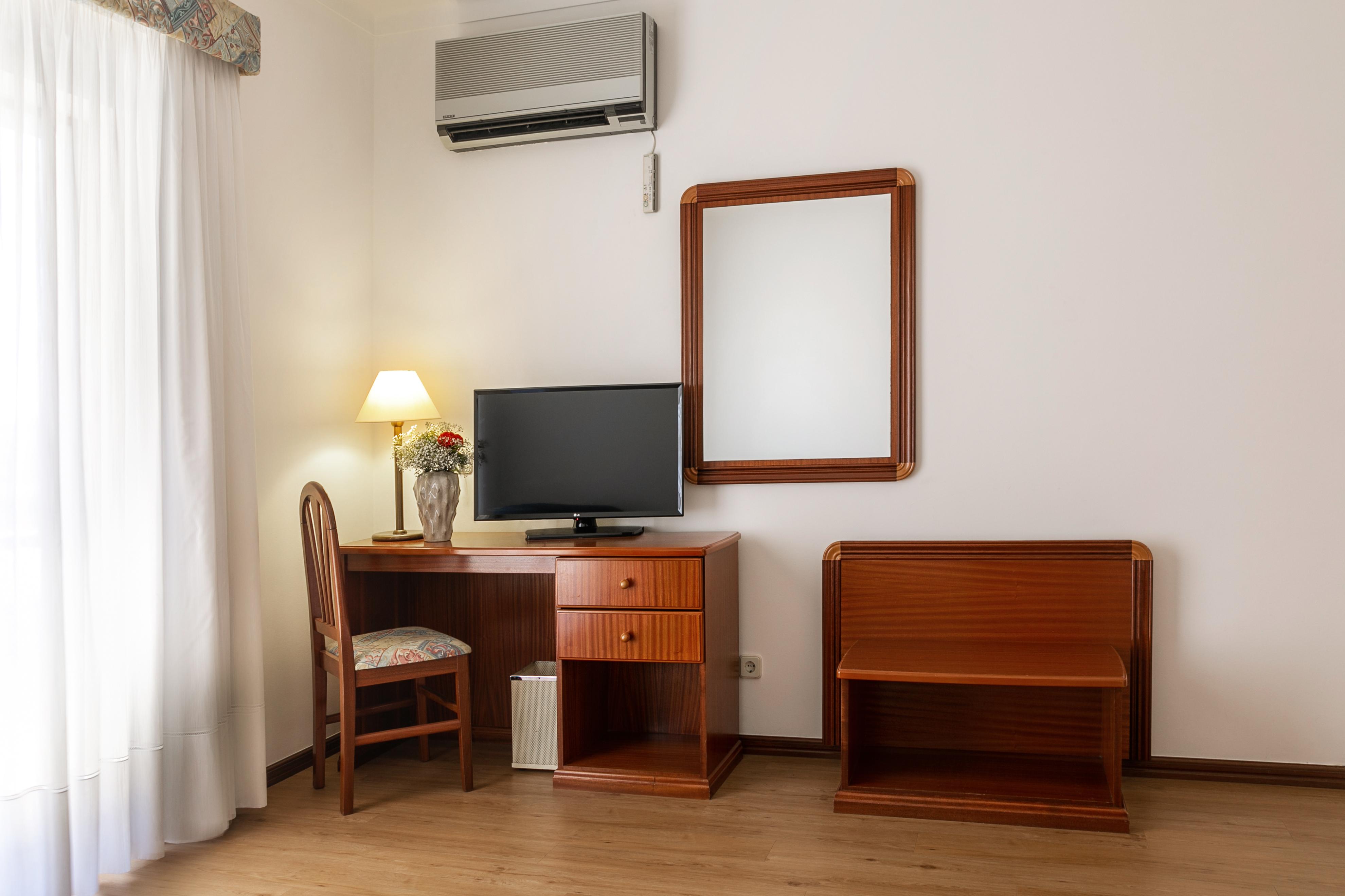 Hotel Comendador Bombarral Luaran gambar
