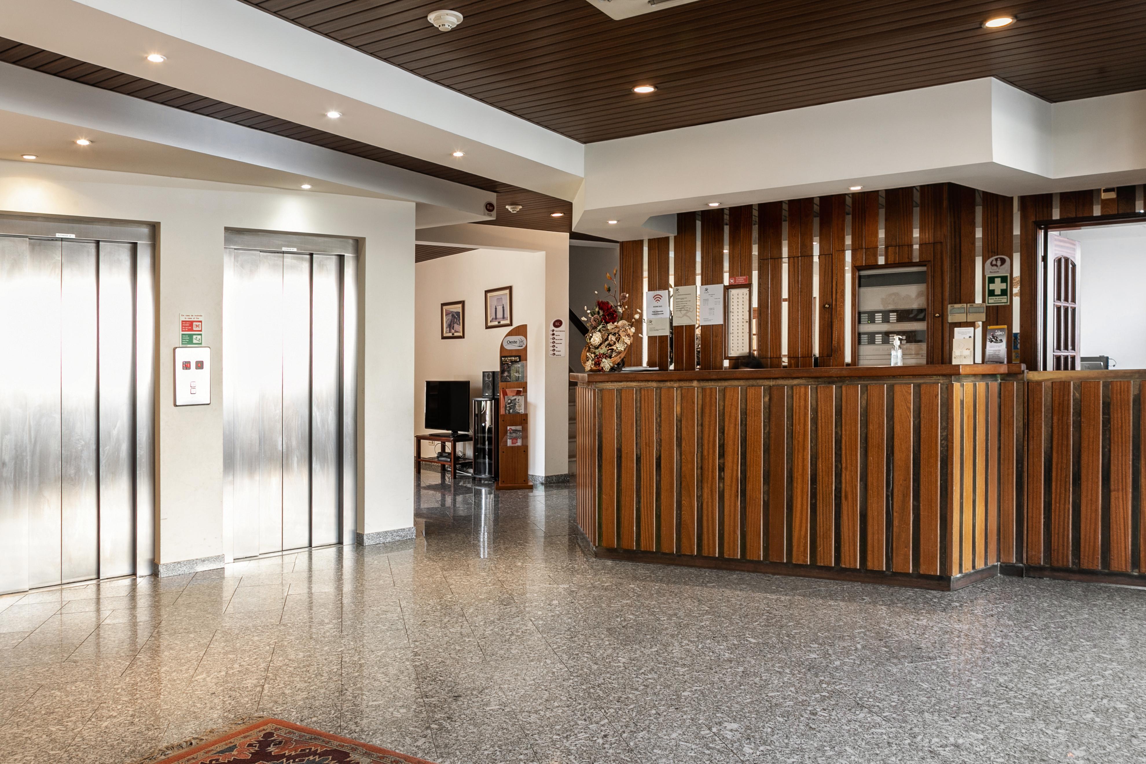 Hotel Comendador Bombarral Luaran gambar