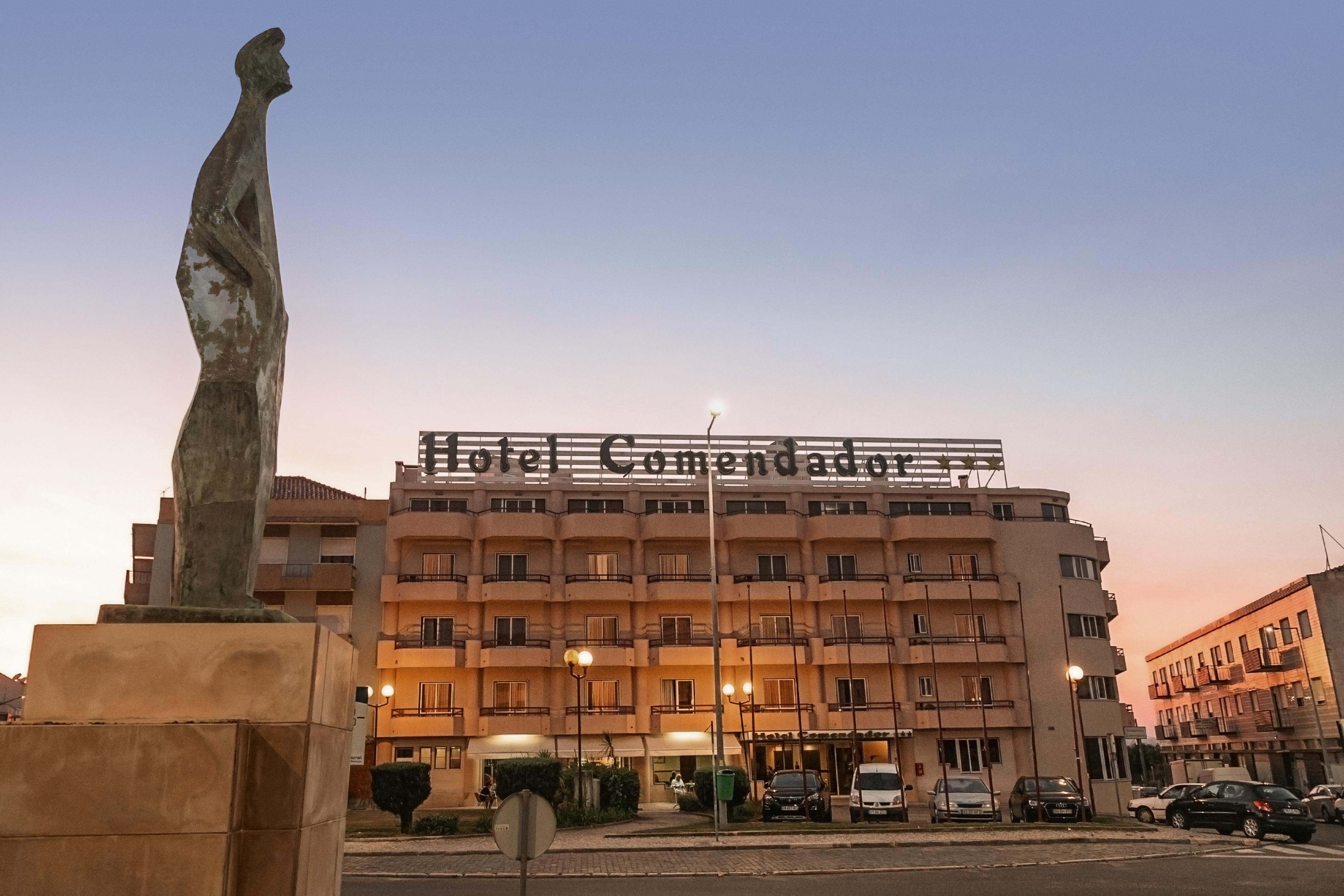 Hotel Comendador Bombarral Luaran gambar