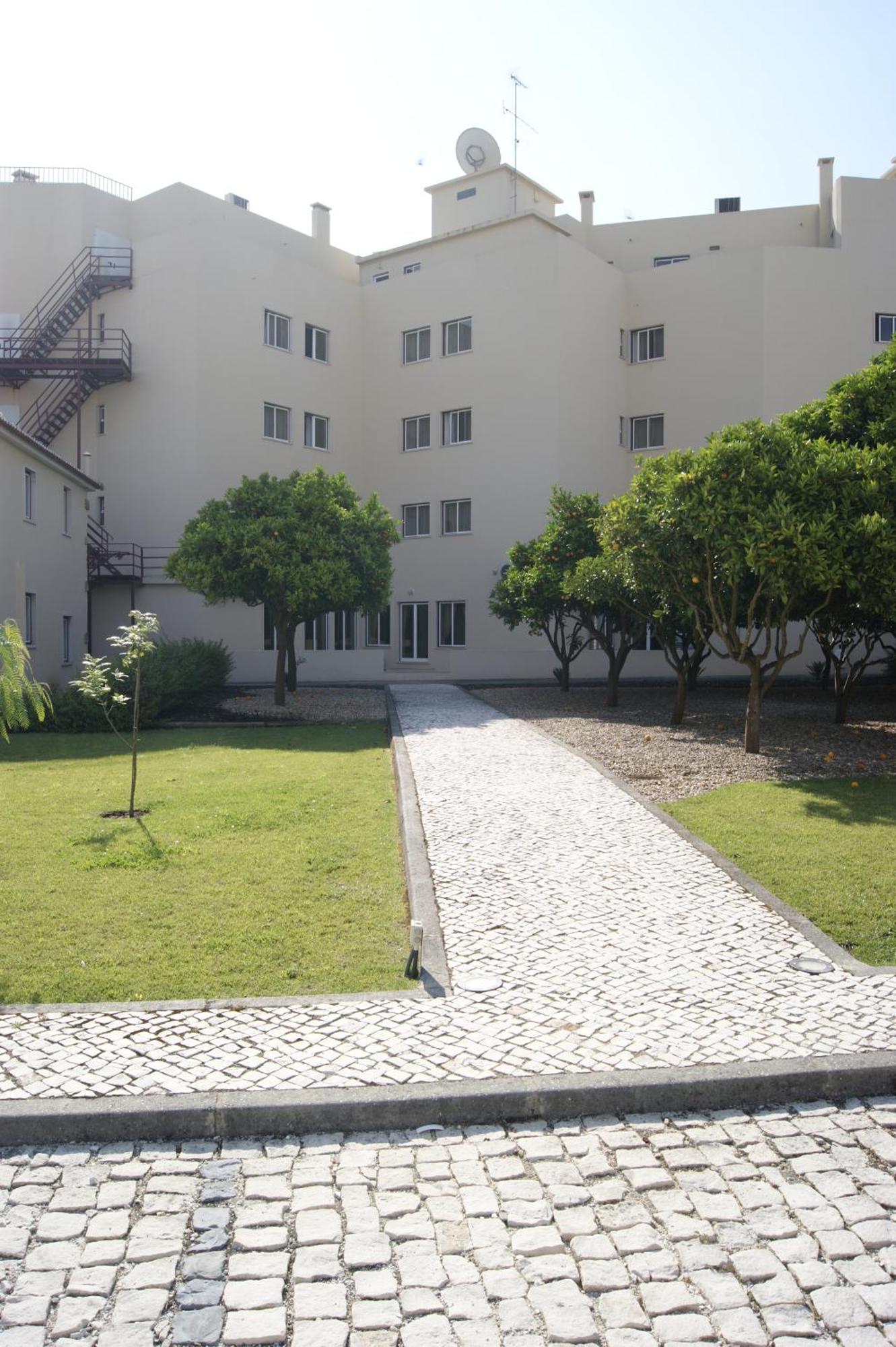Hotel Comendador Bombarral Luaran gambar